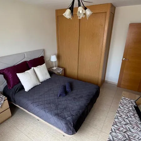 Bright, Modern In The Heart Of Арресифе