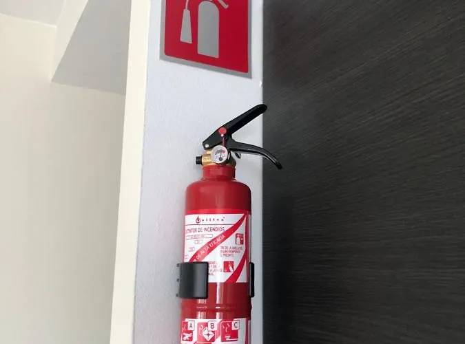 Bright, Modern In The Heart Of Apartman *